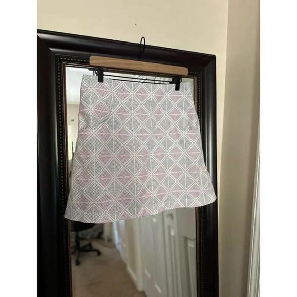 Cutter and Buck Annika Pocket Skort Size 8 - Picture 2 of 6